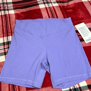 Lululemon Align Curve Seam HR Short 6” Size 10